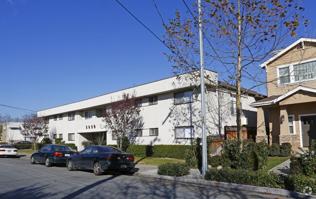2090 Radio Avenue, San Jose, CA 95125 photo 2