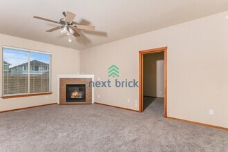 Stunning Bothell 5-Bedroom with flexible bonus room photo 4