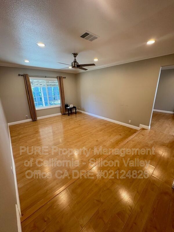 2883 Vía Encinitas San Jose, CA 95132 photo 2
