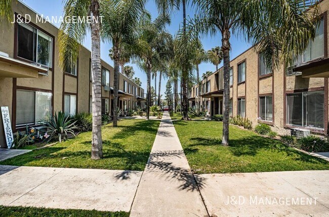 909 S Sunshine Ave El Cajon, CA 92020 photo 3