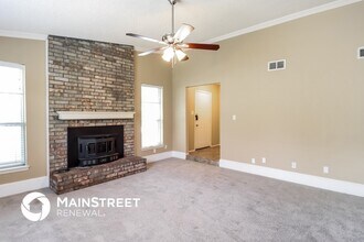 5903 Cameron Dr Arlington, TX 76017 photo 3