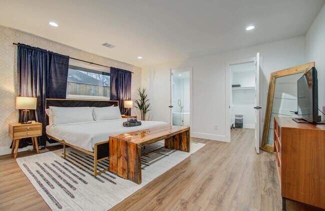 5407 Ariel St photo 2