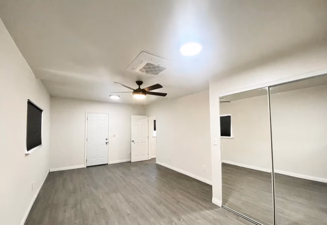 224 W 8th Ave Escondido, CA 92025 photo 4