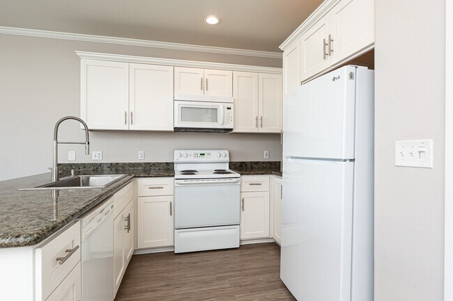 1501 Front St San Diego, CA 92101 photo 4