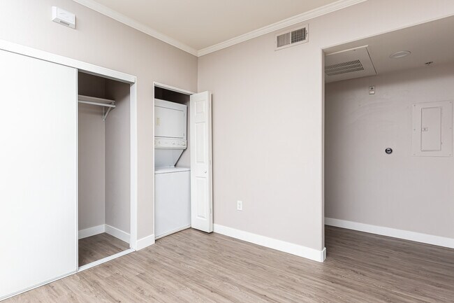 1501 Front St San Diego, CA 92101 photo 3