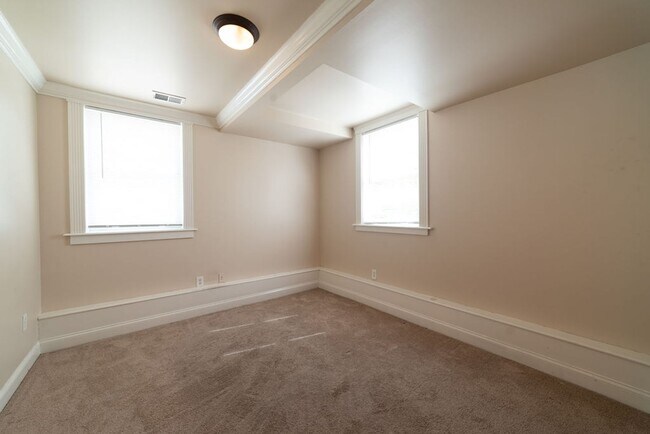 2430 Fulton Street photo 4