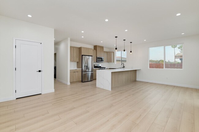 5142 Los Robles Dr Carlsbad, CA 92008 photo 5