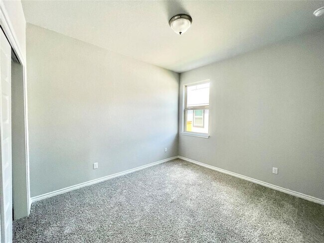 2929 Sage Ranch Dr Leander, TX 78641 photo 3