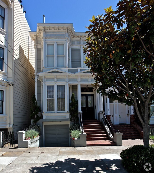 2977 Washington Street, San Francisco, CA 94115 photo 2