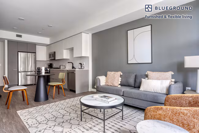 4310 Hubbard St Emeryville, CA 94608 photo 5
