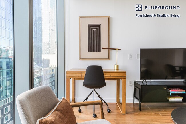 399 Fremont photo 5