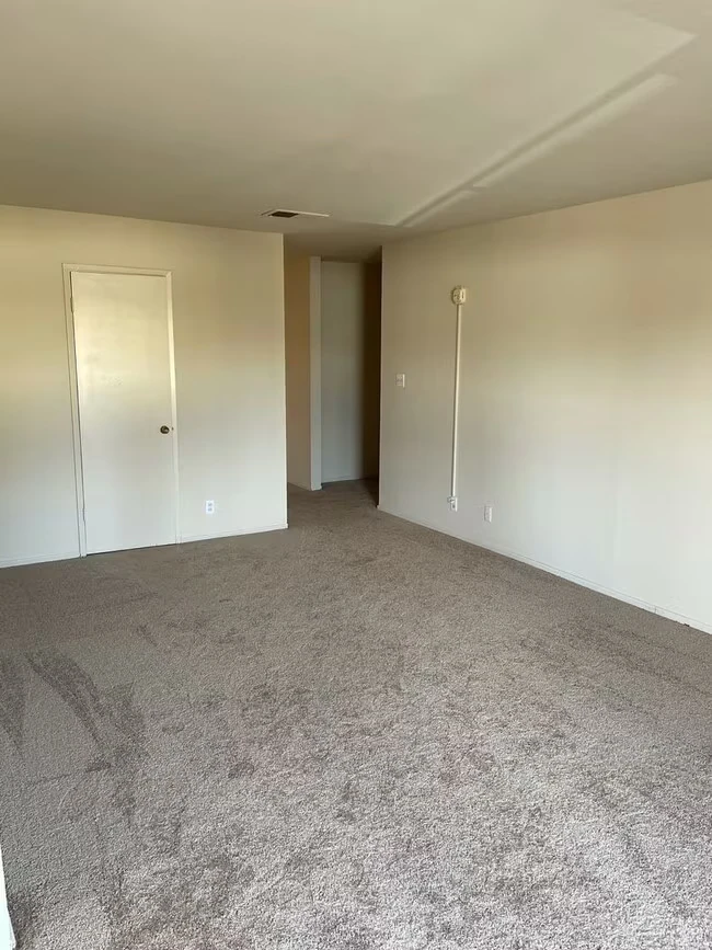 2130 Main St Santa Clara, CA 95050 photo 2