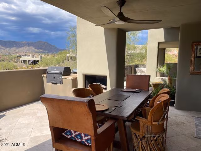 9915 E Graythorn Dr Scottsdale, AZ 85262 photo 4