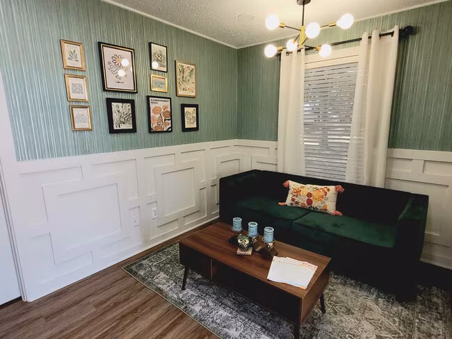 Val Verde Apartments photo 2