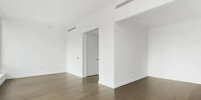 111 Murray St New York, NY 10007 photo 2