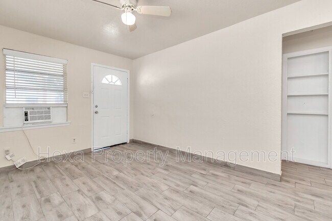 Dabney Condos photo 2