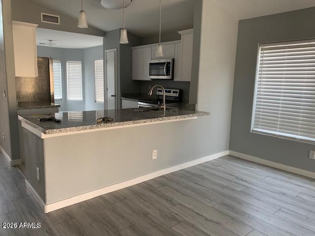 6611 W Desert Hollow Dr Phoenix, AZ 85083 photo 3