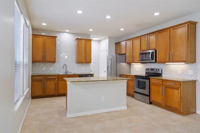 6407 Capulet Place, Dallas, TX 75252 photo 4