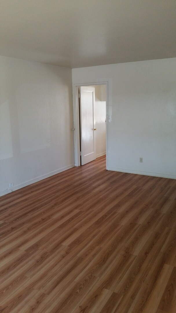 618 Utah St Fairfield, CA 94533 photo 2