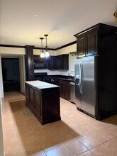 1333 Carriage Dr Irving, TX 75062 photo 3