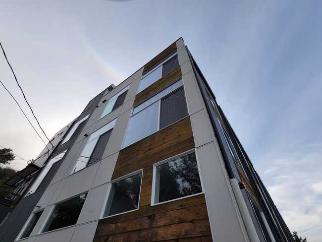 3026 SW Charlestown St Seattle, WA 98126 photo 2