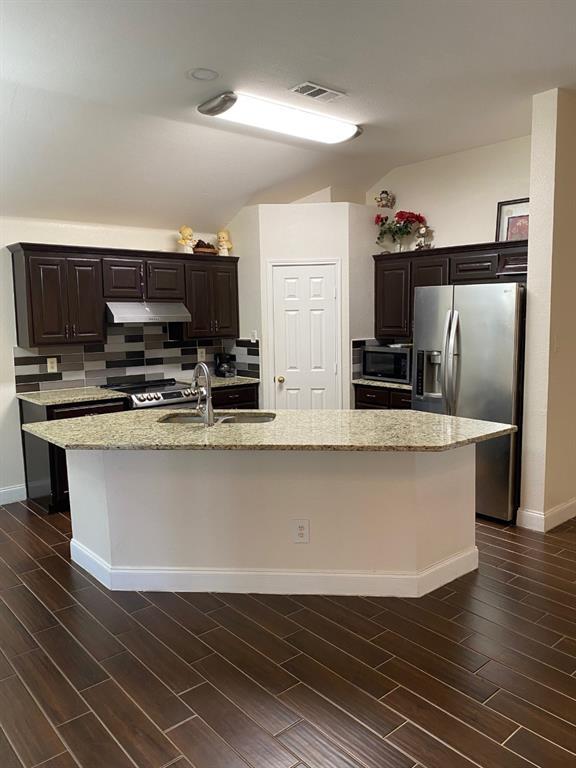803 Slaughter Ln Euless, TX 76040 photo 5