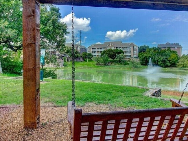6740 Davidson St The Colony, TX 75056 photo 5