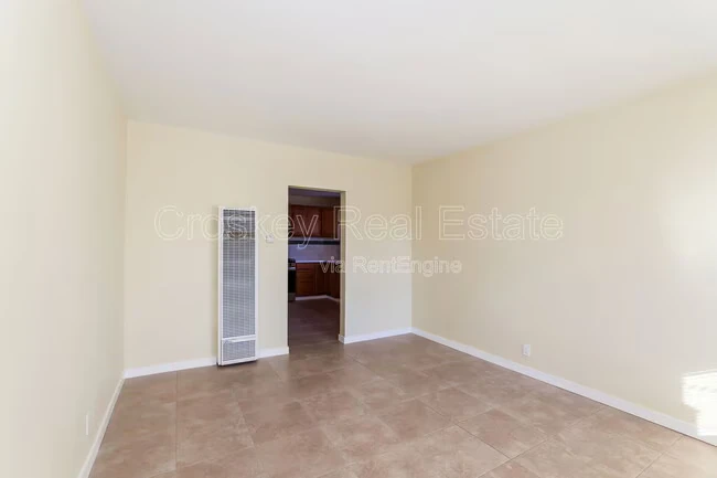 355 W 12th St Pittsburg, CA 94565 photo 5