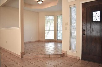 803 Switzer Lane, Cedar Hill, TX 75104 photo 4