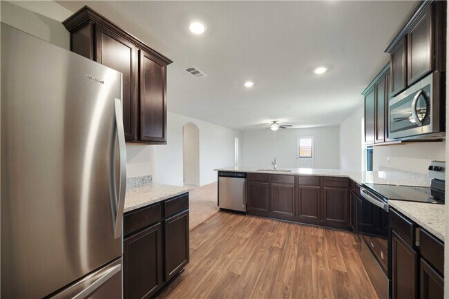 18501 Quiet Range Dr Elgin, TX 78621 photo 5