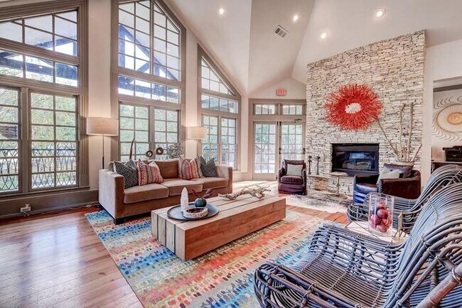 7700 N Capital of Texas Hwy Austin, TX 78731 photo 5