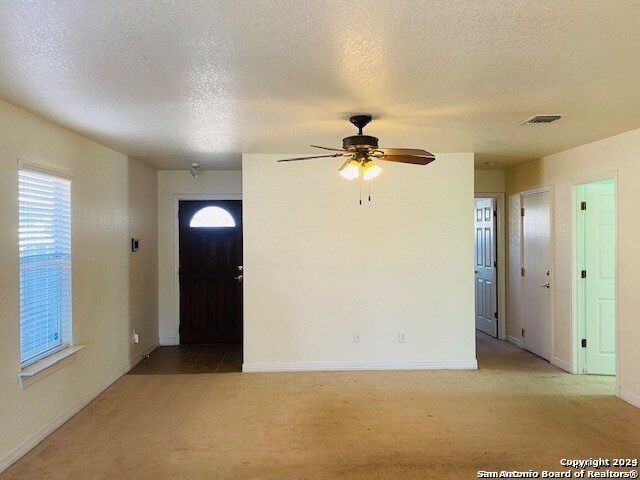 2418 Mission Ct San Antonio, TX 78223 photo 2