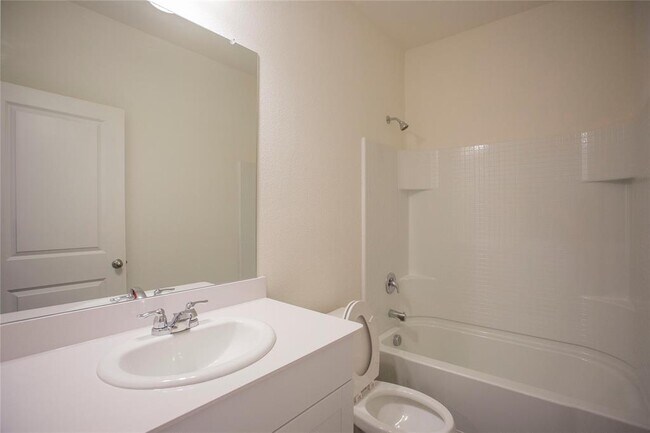 1628 Escondido Drive, Haslet, TX 76052 photo 4