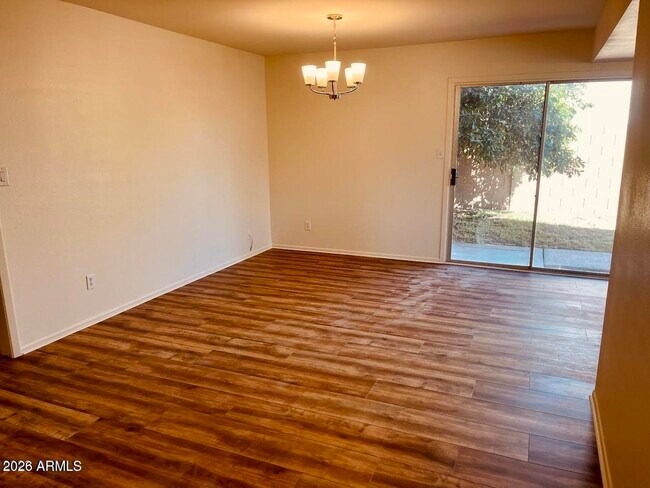 5141 E Blanche Dr Scottsdale, AZ 85254 photo 4