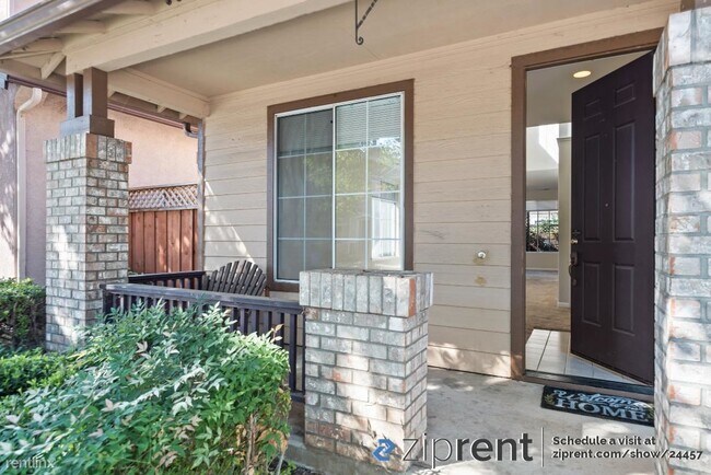 965 Sunbonnet Loop, San Jose, CA 95125 photo 3