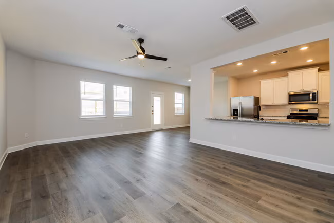 1104 Princeton Hts Blvd Princeton, TX 75407 photo 4