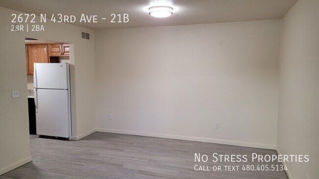 2672 N 43rd Ave Phoenix, AZ 85009 photo 4