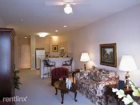 300 S Stagecoach Trail San Marcos, TX 78666 photo 3
