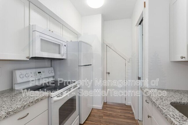 3570 E B St Tacoma, WA 98404 photo 4