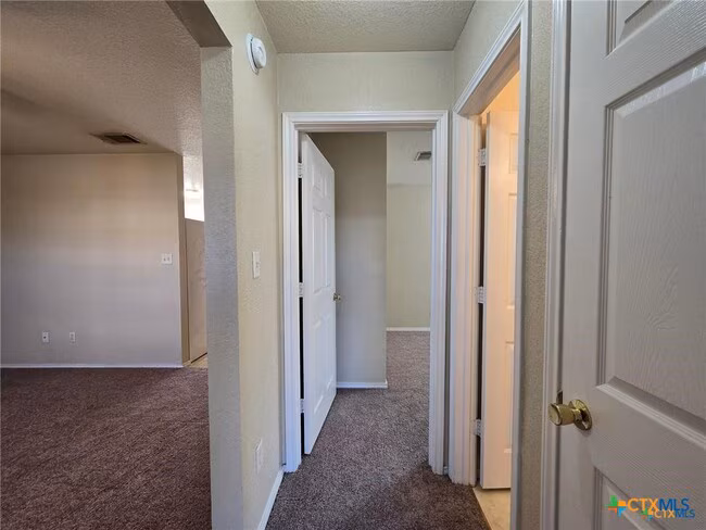 2808 Leroy Cir Killeen, TX 76542 photo 4