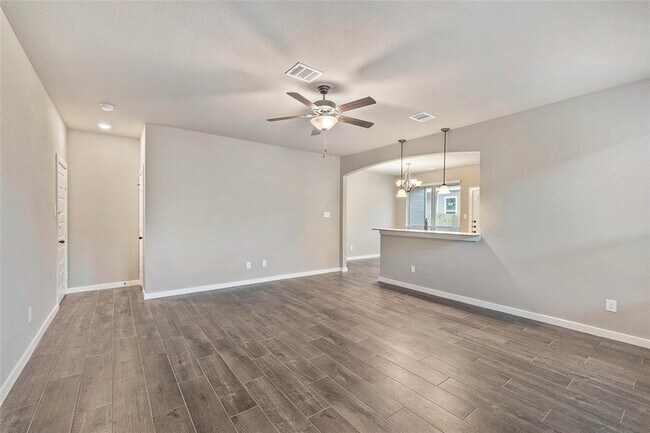 745 Harvest Moon Drive, Venus, TX 76084 photo 2