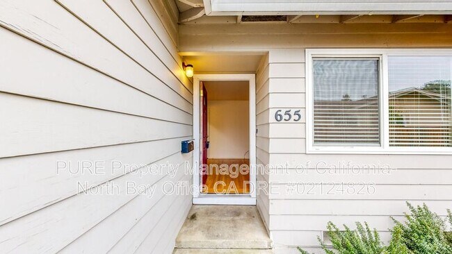 655 Cordelia Dr Santa Rosa, CA 95405 photo 3