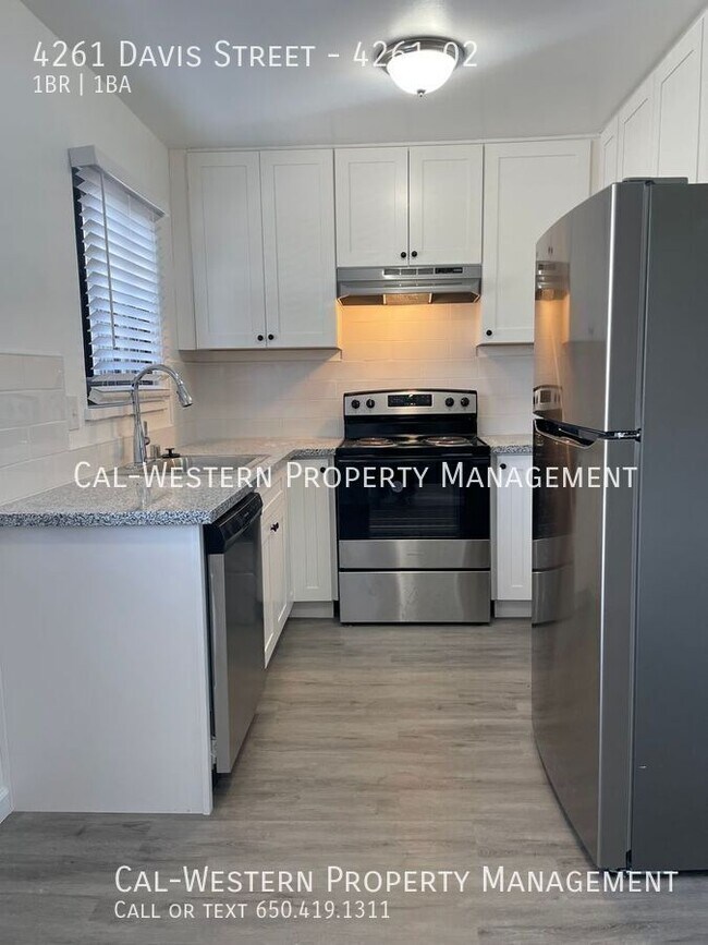 4261 Davis St Santa Clara, CA 95054 photo 2