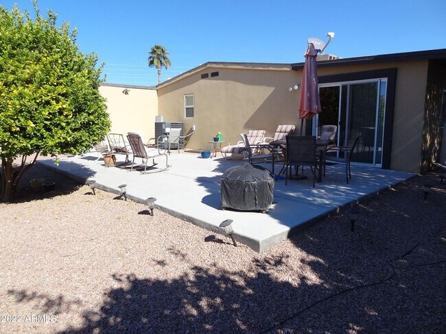 25424 S Wyoming Ave Sun Lakes, AZ 85248 photo 5