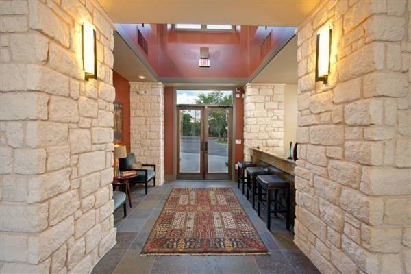 2800 Bartons Bluff Ln Austin, TX 78746 photo 4