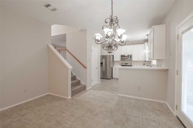 1011 Gazania Dr Pflugerville, TX 78660 photo 3