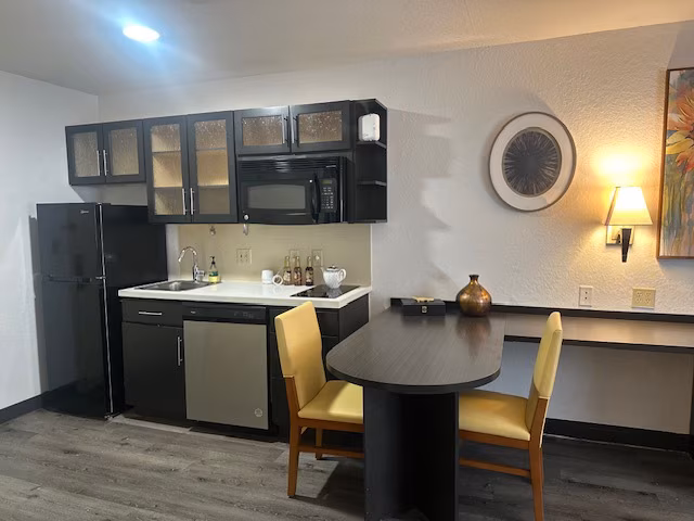 Westchase Apartments photo 5