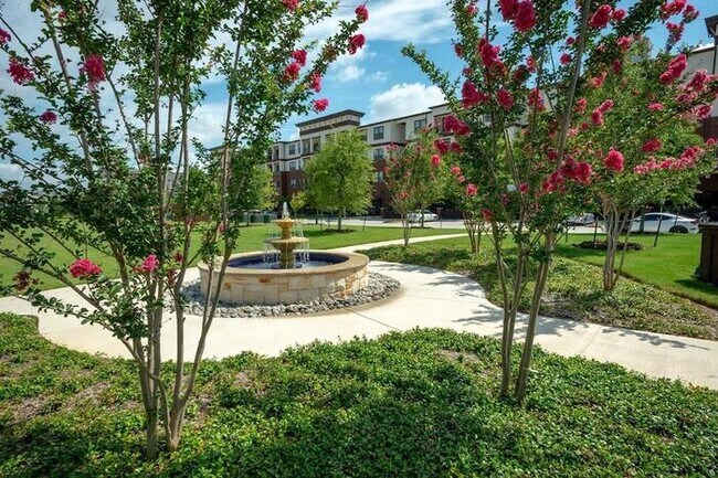 6305 N President George Bush Hwy Garland, TX 75044 photo 4