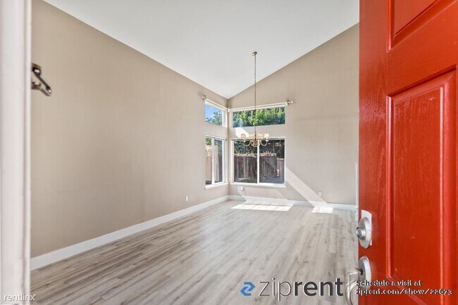 1305 White Rock Way, Antioch, CA 94531 photo 4