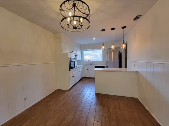 1518 Carroll Dr Garland, TX 75041 photo 4